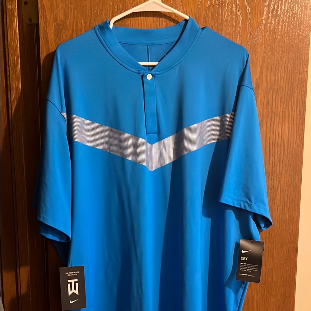 Nike Men's Blue Polo Shirt
